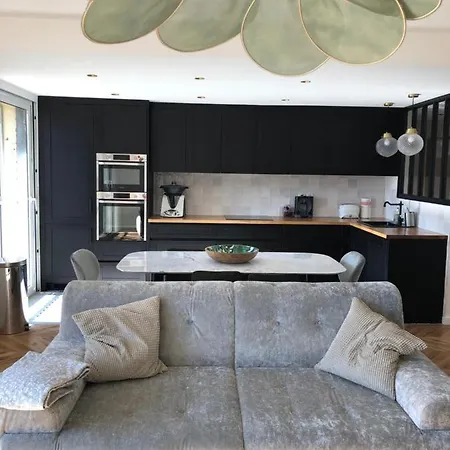3 Pieces Spacieux, Neuf, Design Et Fonctionnel